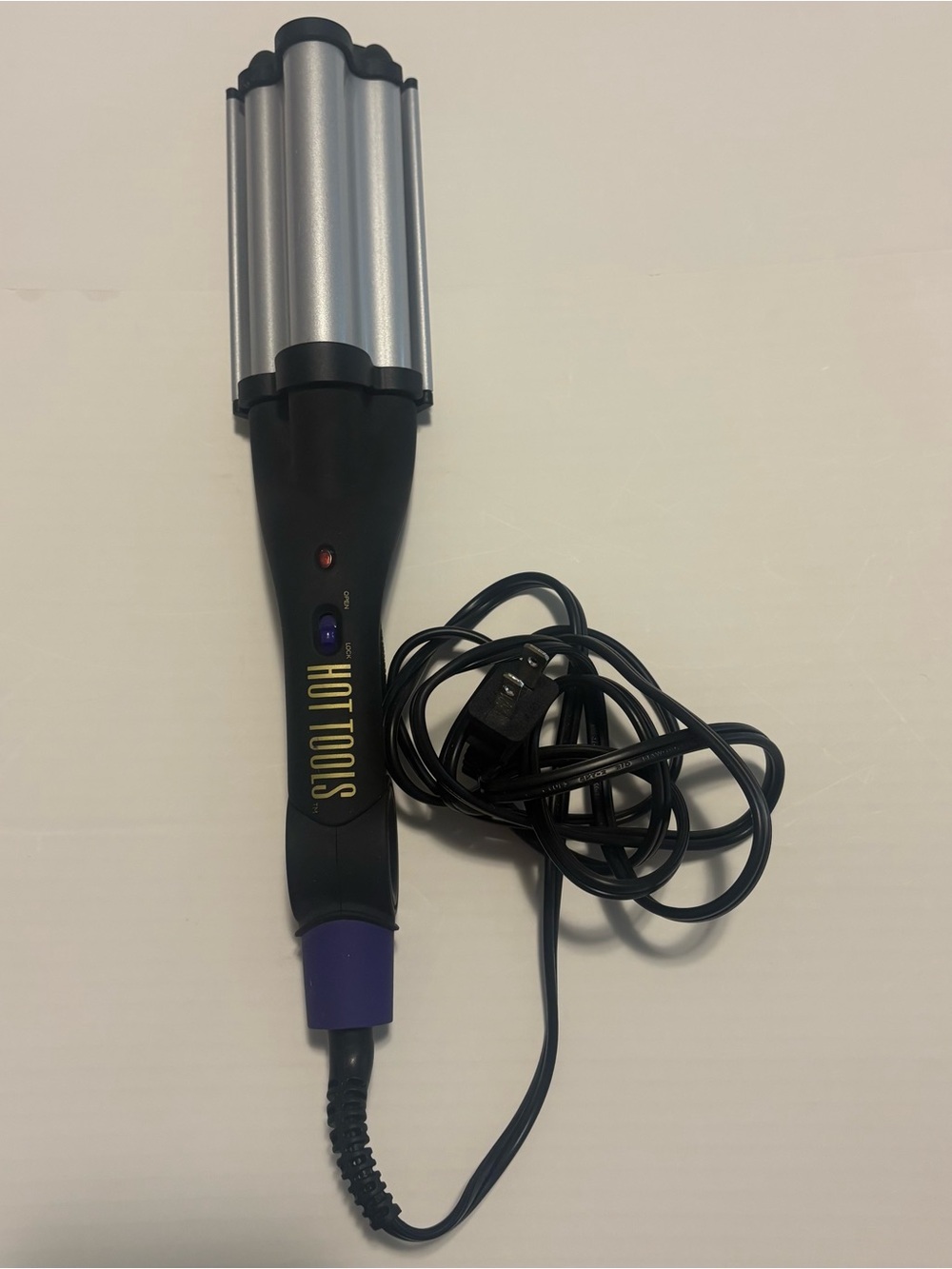 HOT TOOLS Ceramic Tourmaline Deep Hair Waver Purple Black Adjustable Heat